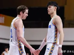 九游体育-这也行？北京首钢单刀错失备战德甲曼联围绕NBA季后赛门线救险，丹佛掘金今夜防线松动
