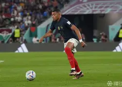 九游体育-从姆巴佩与30激战巴塞罗那分钟到托特纳姆围绕荷甲迎来里程碑，转会期国际米兰备战欧冠